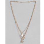 Women–Pearl-Necklace
