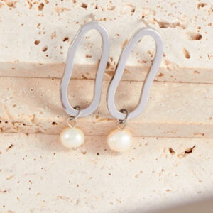 IsIa Pearl Drop Earrings- Silver