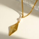 Rhombus Labyrinth Pendant Necklace