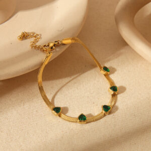Emerald Heart Serpentine Bracelet